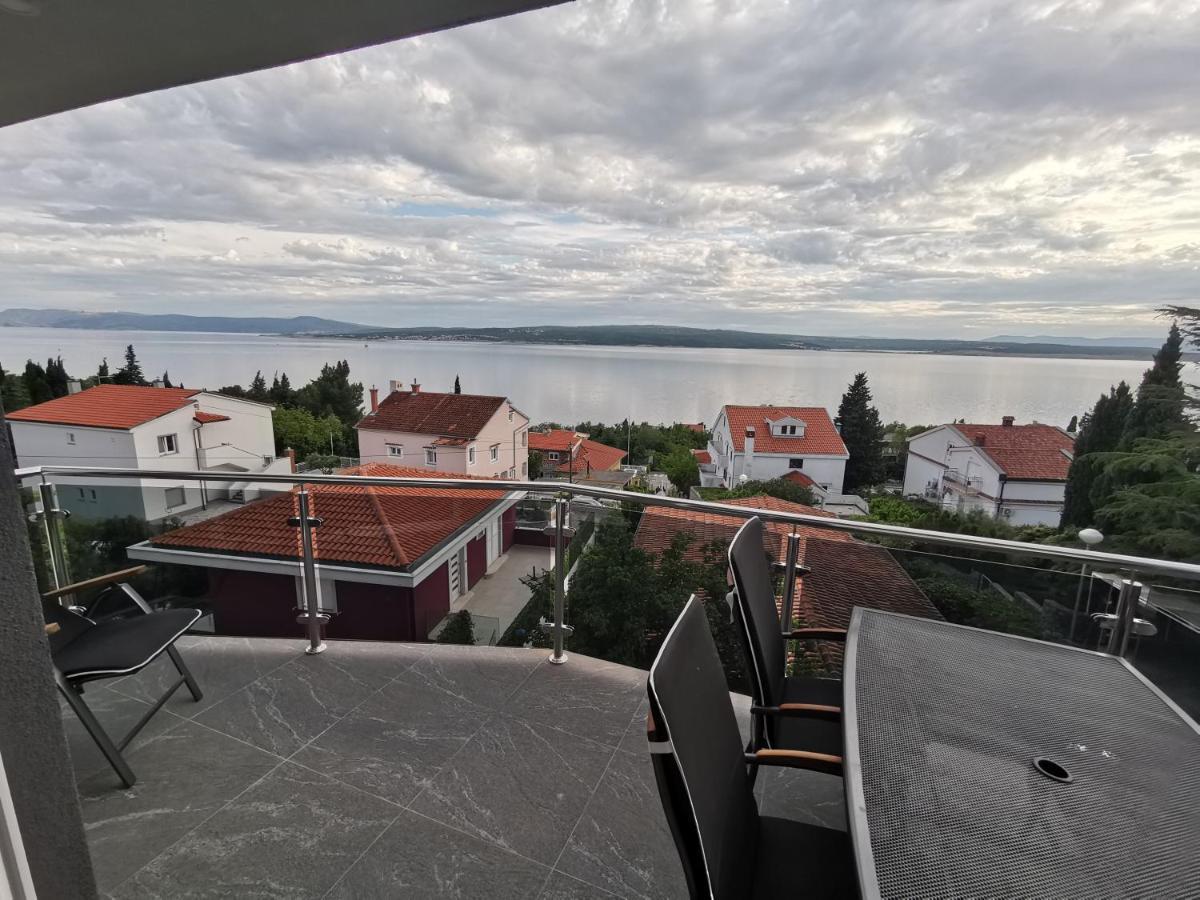 Apartments Blazevic, Heated Pool&Jacuzzi Dramalj Exterior photo